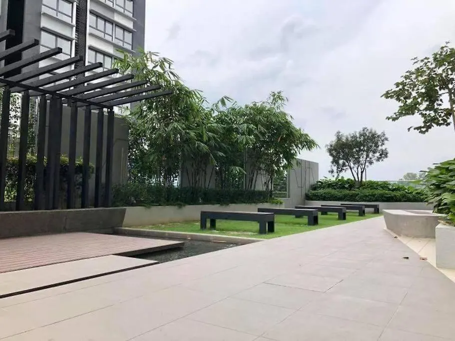 Dsara Sungai Buloh Sentral Mrt Studio Home With Two Free Parking Apartment