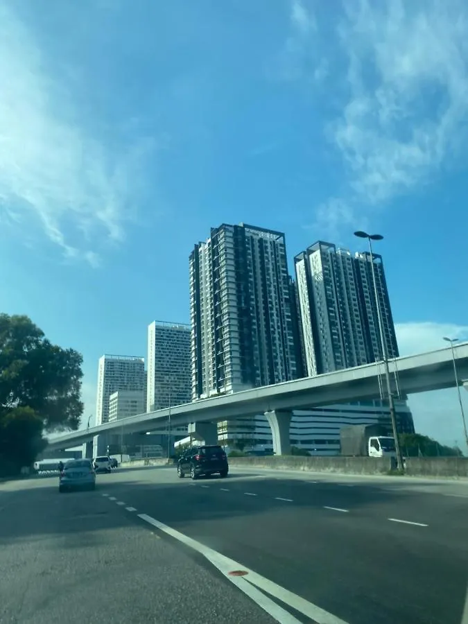 Apartment Dsara Sungai Buloh Sentral Mrt Studio Home With Two Free Parking