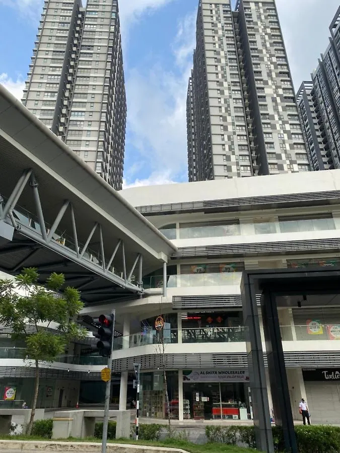 Dsara Sungai Buloh Sentral Mrt Studio Home With Two Free Parking